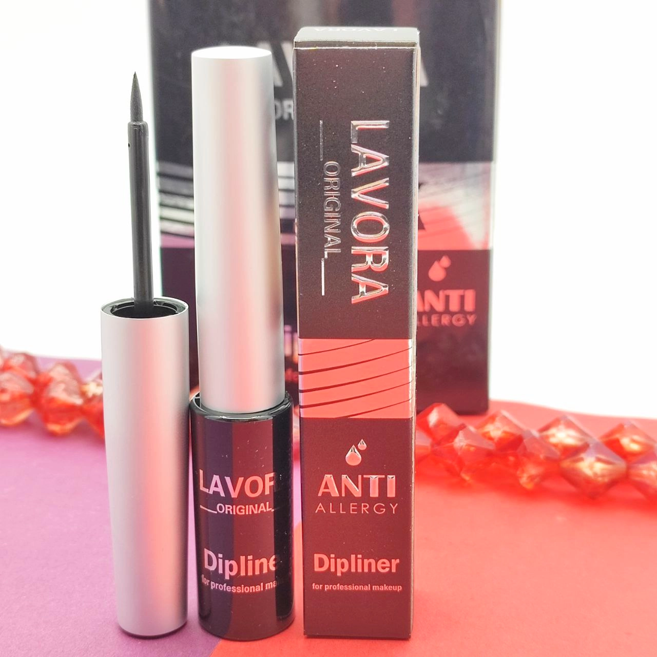 خط چشم ضد حساسیت لاوورا (LAVORA)