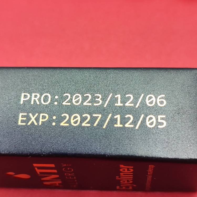 خط چشم ضد حساسیت لاوورا (LAVORA)