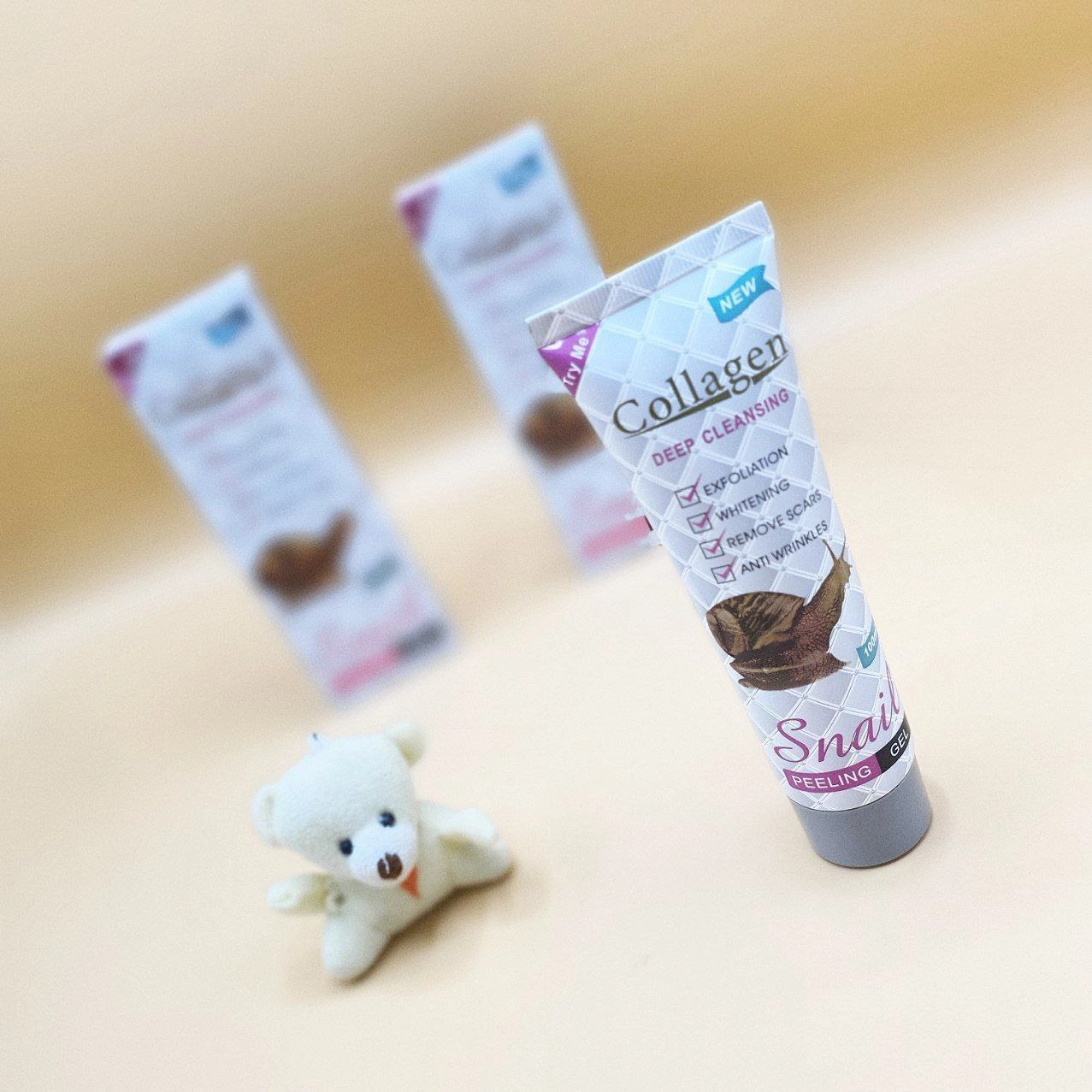 ژل لایه بردار دانه دار  کلاژن حلزون Collagen Snail