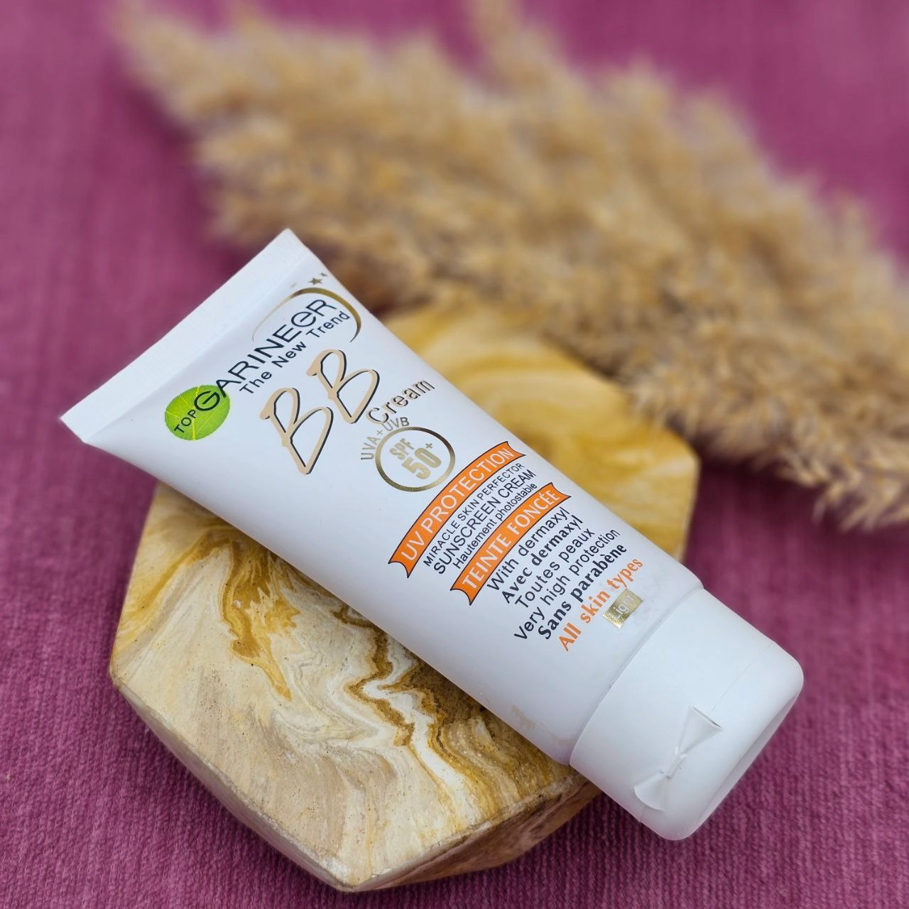 ضد آفتاب هلال طلایی بی بی گارنیر  با SPF50