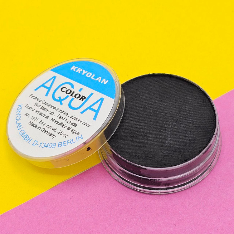 خط چشم کاسه ای آکوا