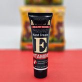 کرم های دست برند وکالی