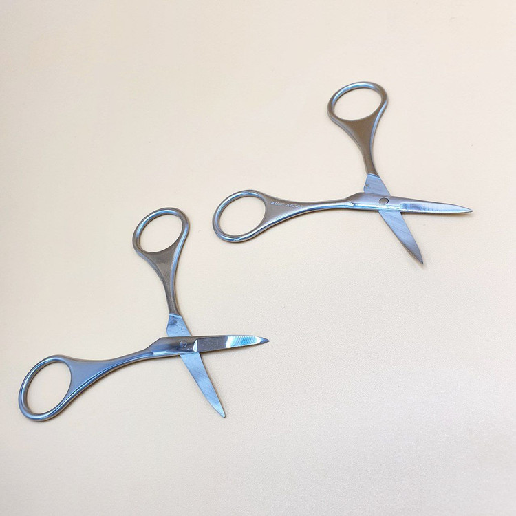 قیچی ابرو مدل دم اسبی اصلی گلدن دریم