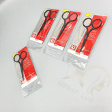 قیچی ابرو تیتانیومی گلدن دریم