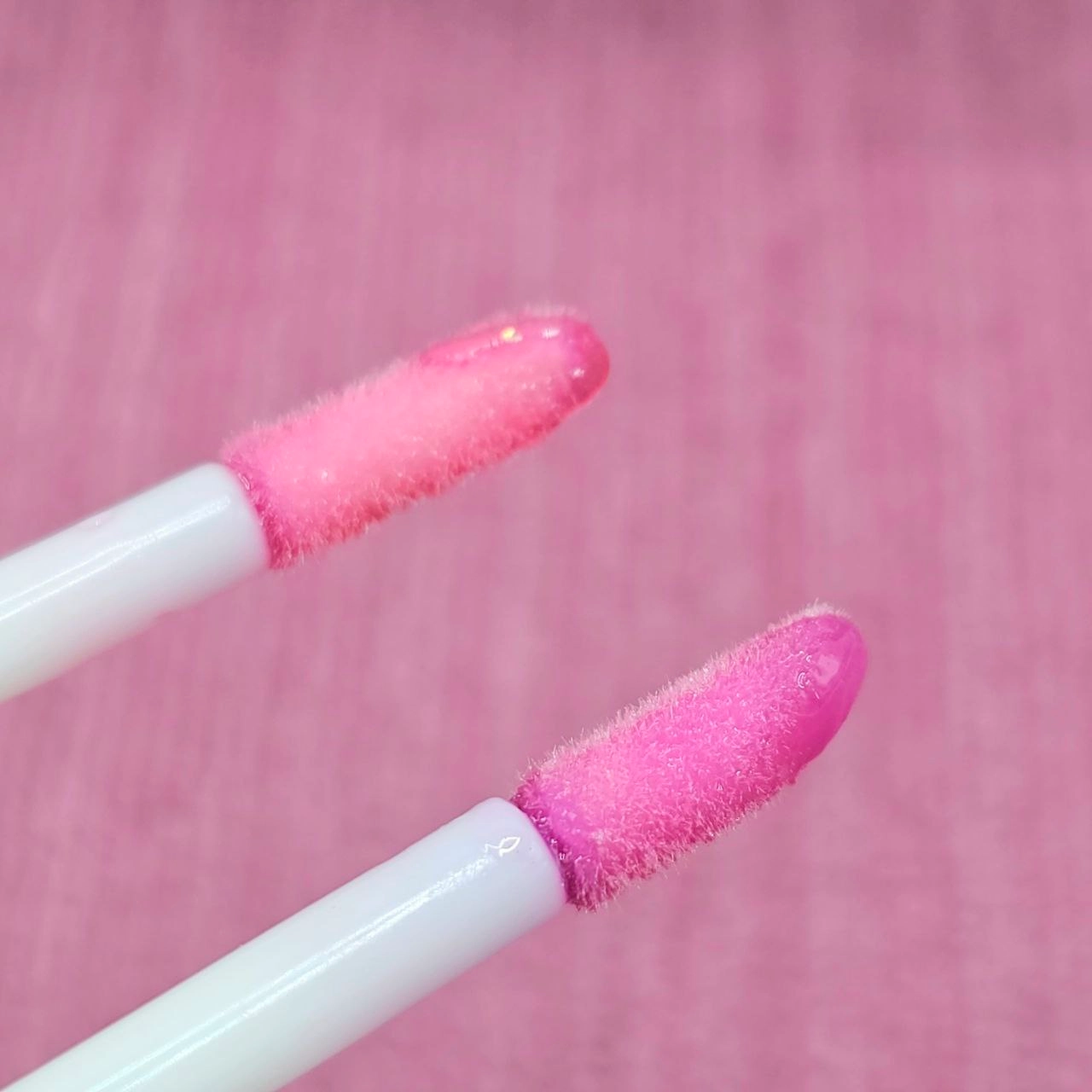 لیپ گلاس یا lip oil کهکشانی