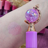 لیپ گلاس یا lip oil کهکشانی