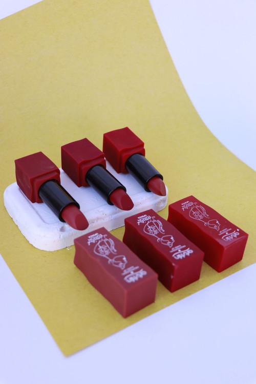 رژلب های جامد برند ارتسکین