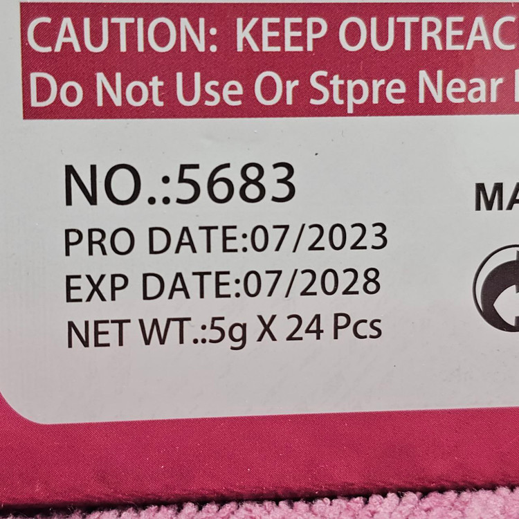 رژلب مایع مات مدل کله صاف