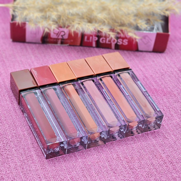 رژلب مایع کویدن رز مدل کله هرمی Qoeiden Rose