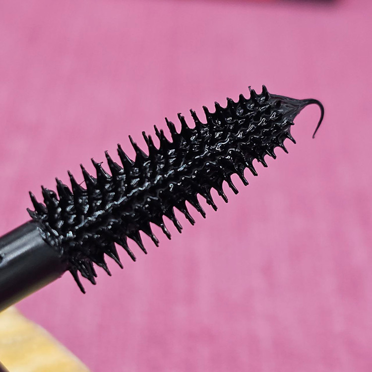 ریمل فرچه ژله ای برند مکس ویولا