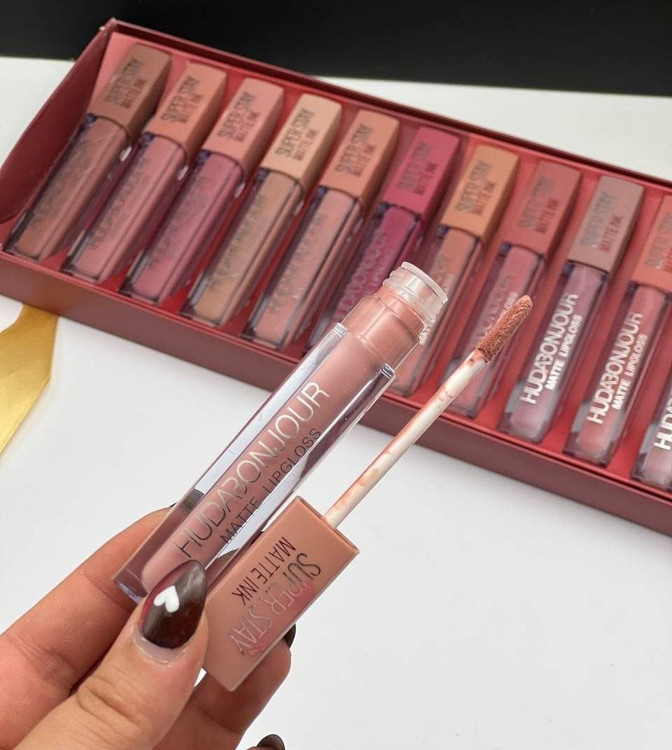 پک رژلب مایع برند هدی بنجور