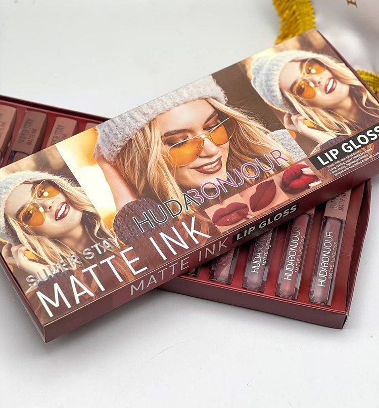 پک رژلب مایع برند هدی بنجور