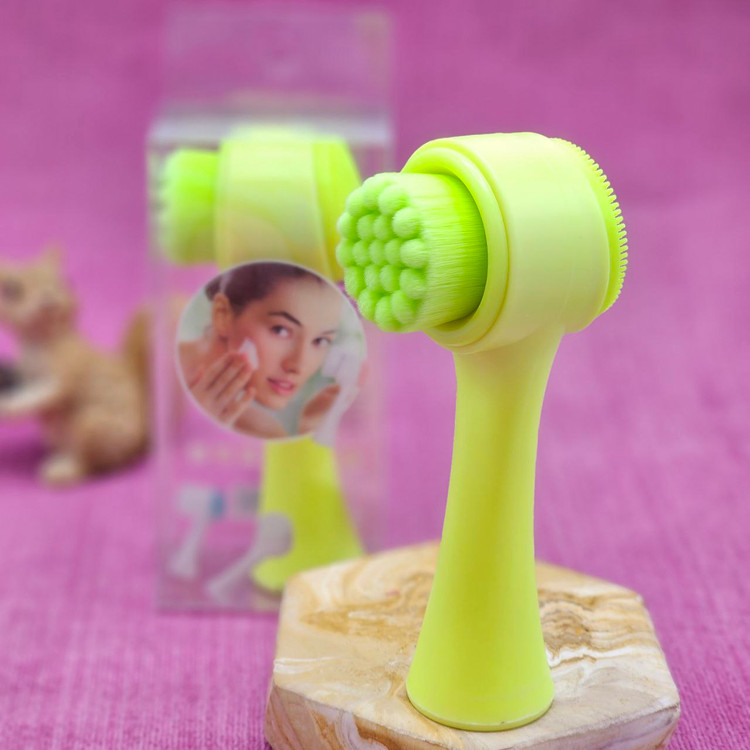 فیس براش دسته دار رنگی