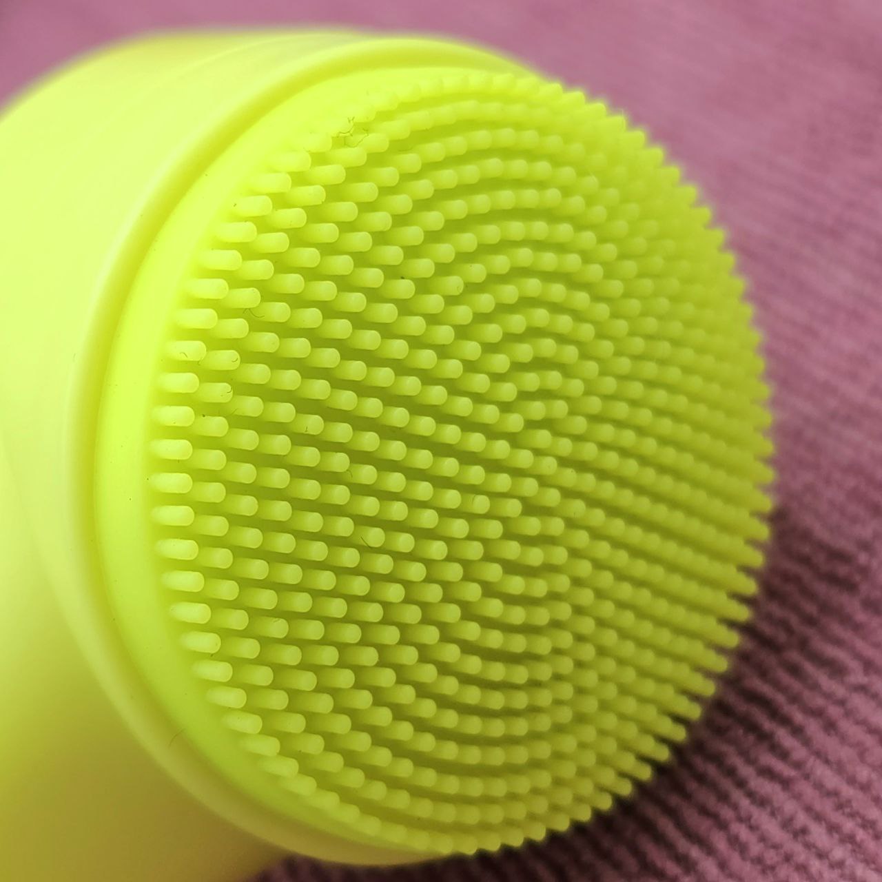 فیس براش دسته دار رنگی