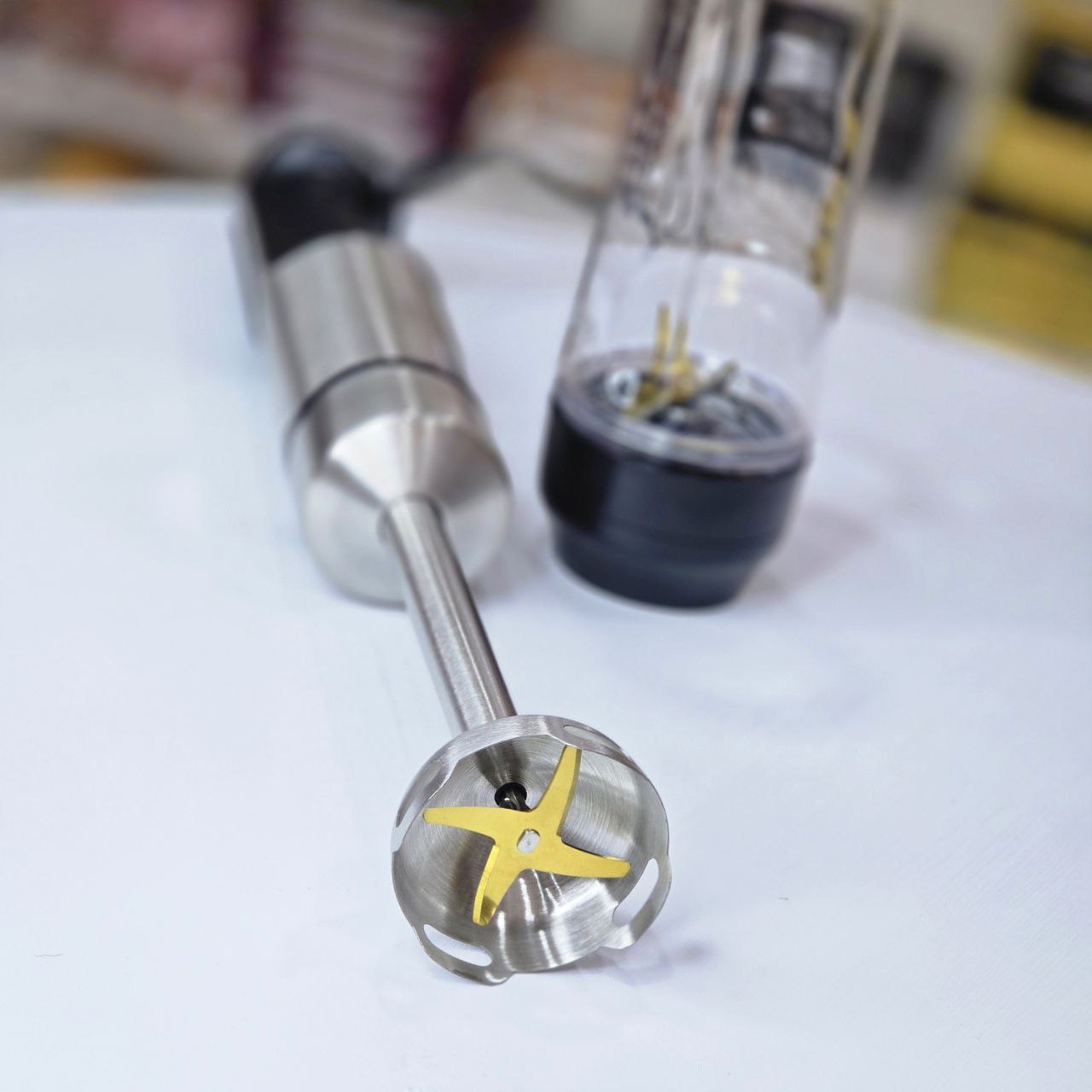 گوشت کوب شیکر دار برند روگن مدل RU 2240