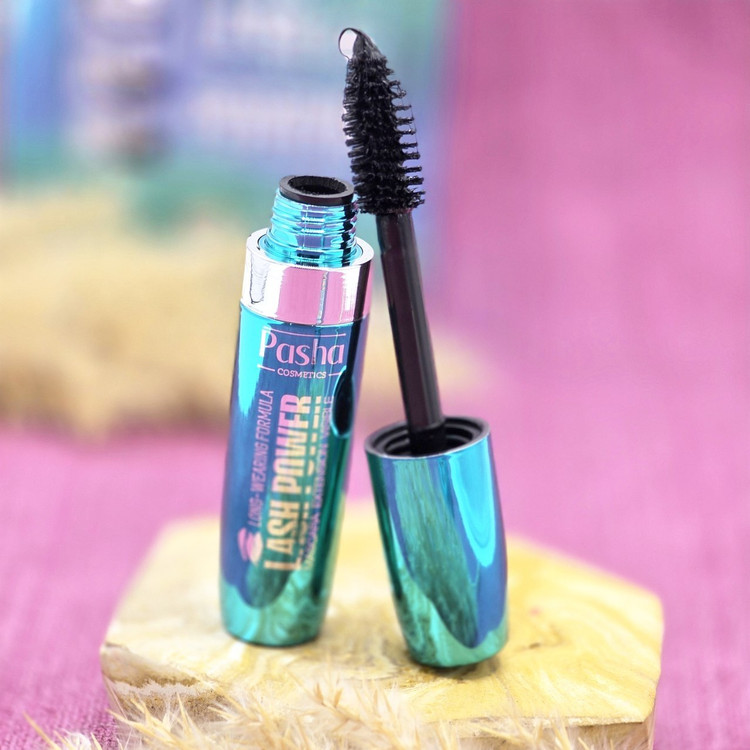 ریمل حجم دهنده و فرچه مویی برند پاشا