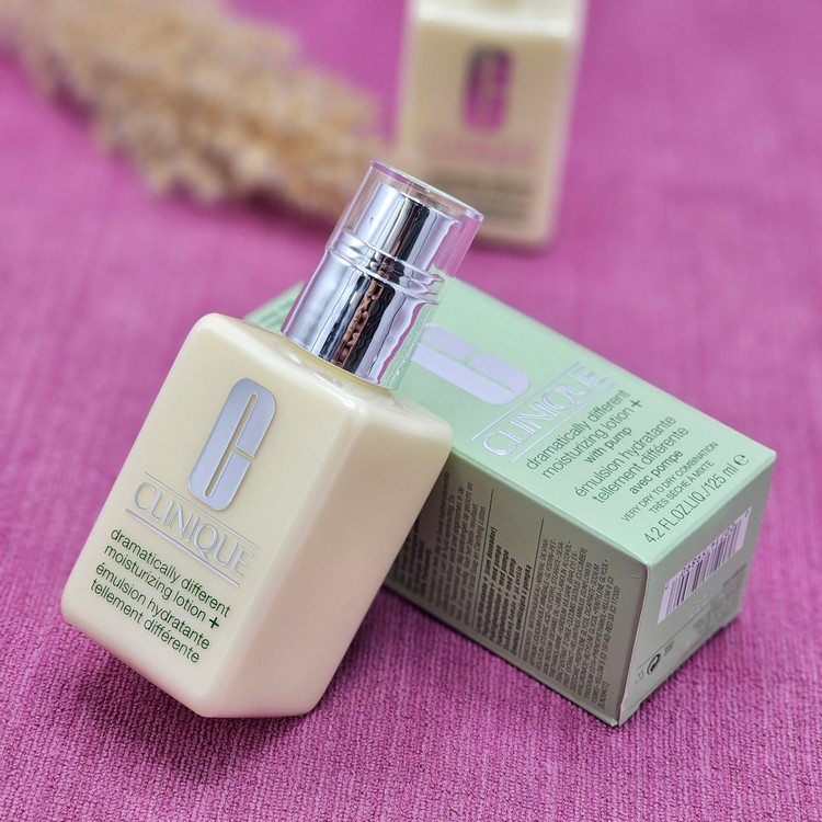 ژل مرطوب کننده و آبرسان کلینیک