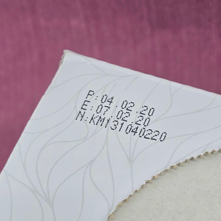 ادکلن قلمی پمپی 8 میل برند نیولک سیل